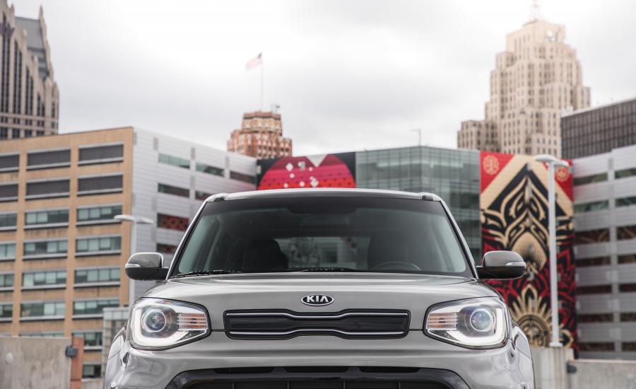 Детали экстерьера Kia Soul Turbo (PS) 2016 года  (NA) (фото 22 из 35)
